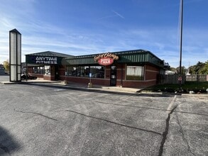 205 Defiance St, Wapakoneta, OH for lease Building Photo- Image 1 of 1