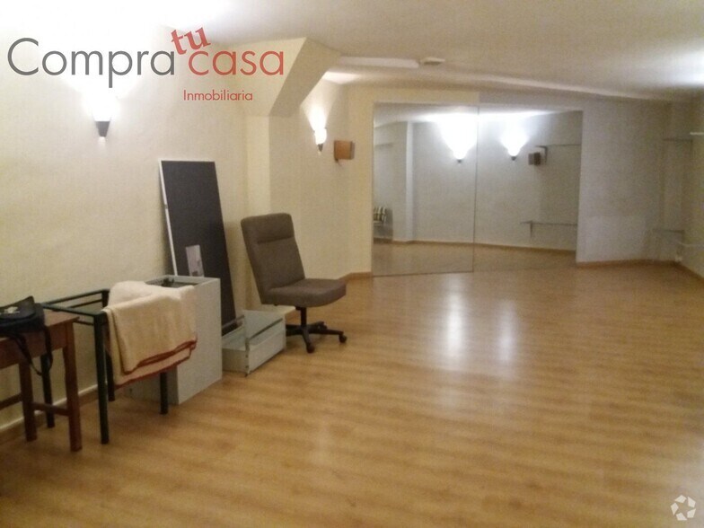 Retail in Segovia, Segovia for lease - Interior Photo - Image 1 of 1