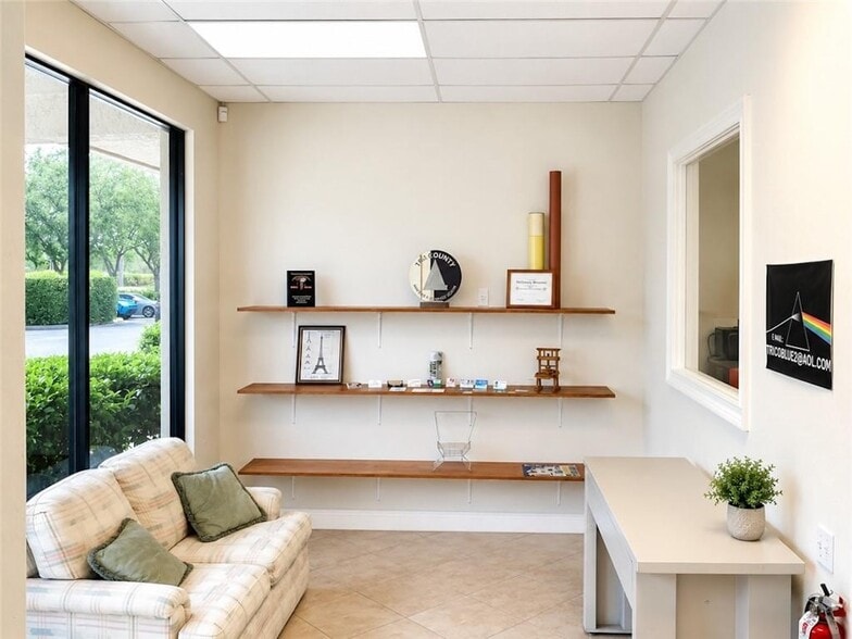 3940 Radio Rd, Naples, FL for sale - Building Photo - Image 2 of 13