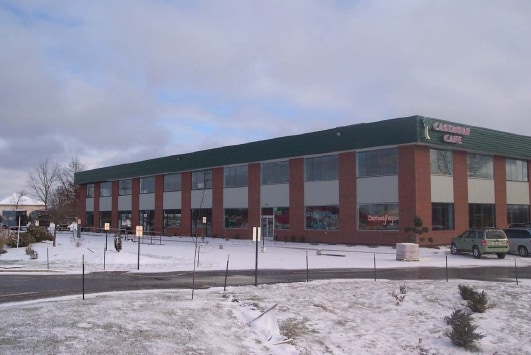 1800 N Burkhart Rd, Howell, MI for sale - Building Photo - Image 3 of 4