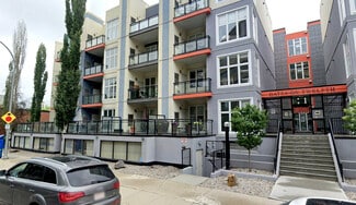 Plus de détails pour 10155 112 St NW, Edmonton, AB - Commerce de détail à vendre