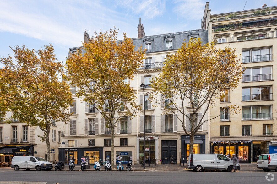 198 Boulevard Saint-Germain, Paris à vendre - Photo du bâtiment - Image 2 de 13