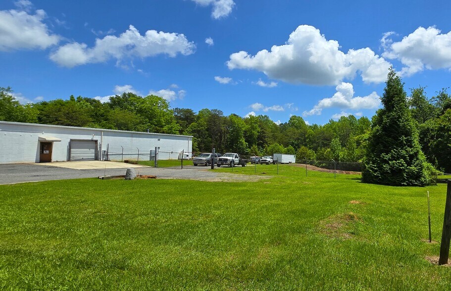 994 Rhyne Rd, Clover, SC à vendre - Photo principale - Image 1 de 43