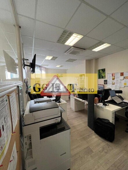 Office in Paris for sale - Building Photo - Image 3 of 8