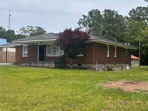 1034 Fairground St SE, Conyers, GA for lease Building Photo- Image 2 of 6