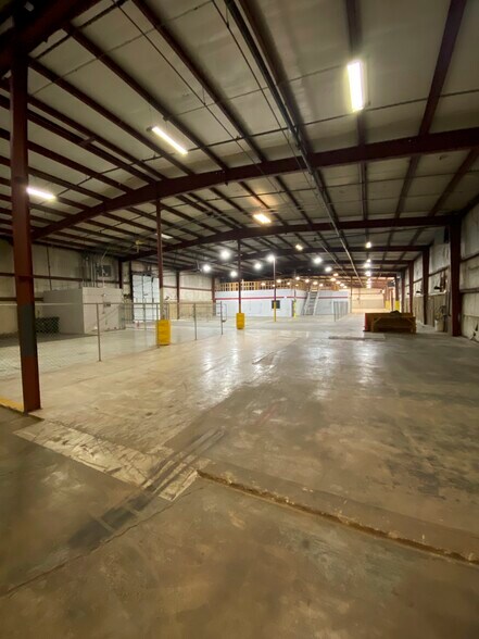 4700 N Bryant Ave, Oklahoma City, OK à vendre - Photo du bâtiment - Image 3 de 11