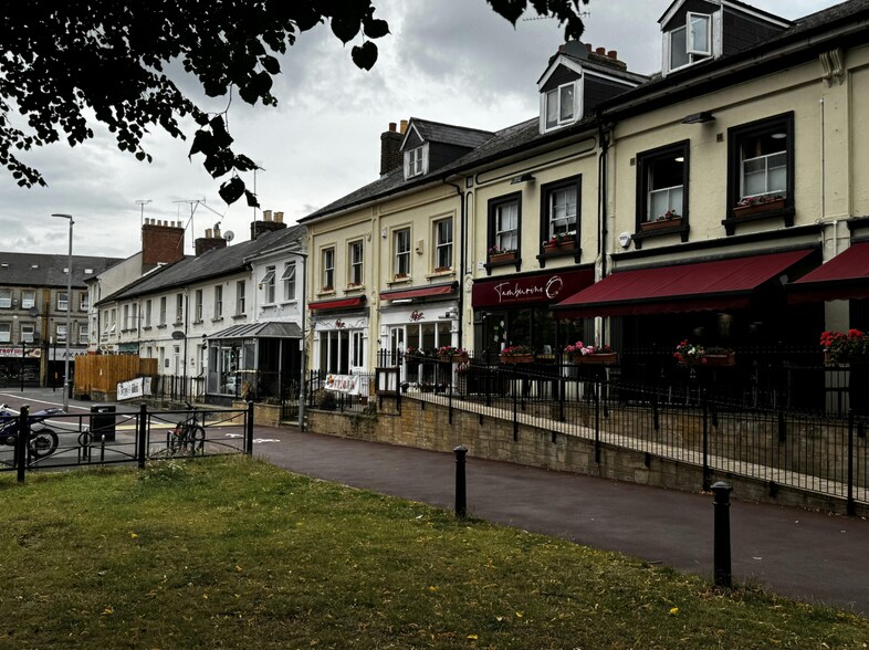 6-7 South Western Ter, Yeovil à vendre - Photo du bâtiment - Image 3 de 6