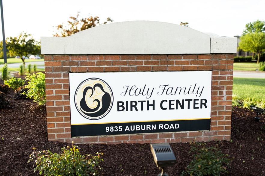 9835 Auburn Rd, Fort Wayne, IN for sale - Building Photo - Image 3 of 25