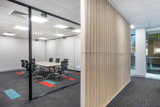 650 Bridge Rd, Richmond for lease Interior Photo- Image 2 of 8