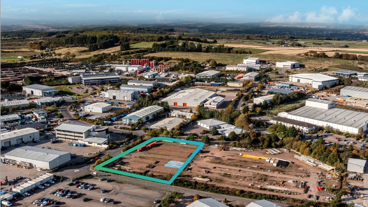 Badentoy Crescent, Portlethen for lease Primary Photo- Image 1 of 7