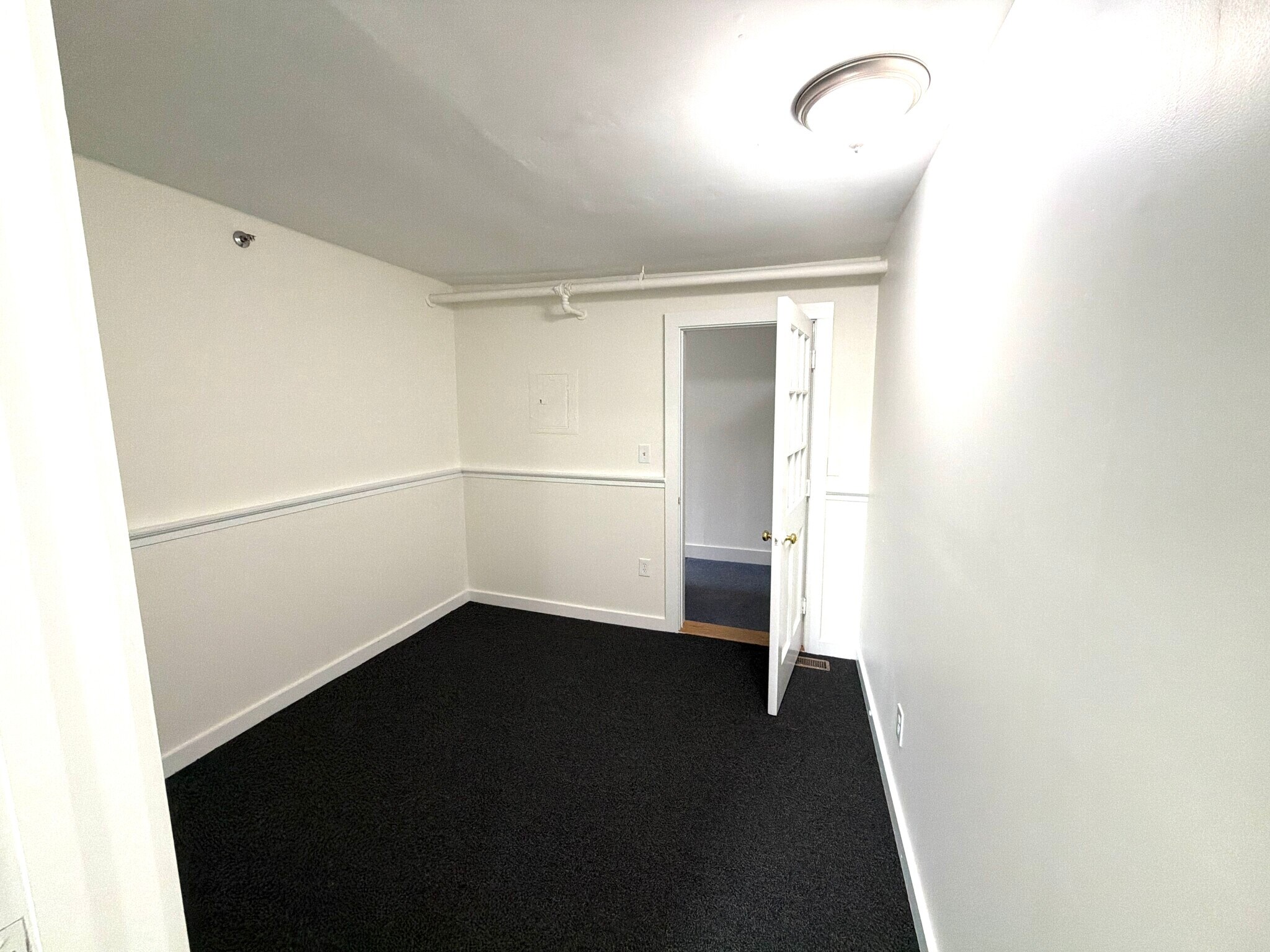 129 Main St, Old Saybrook, CT à louer Photo intérieure- Image 1 de 2