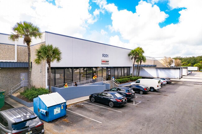 More details for 9201 King Palm Dr, Tampa, FL - Industrial for Lease