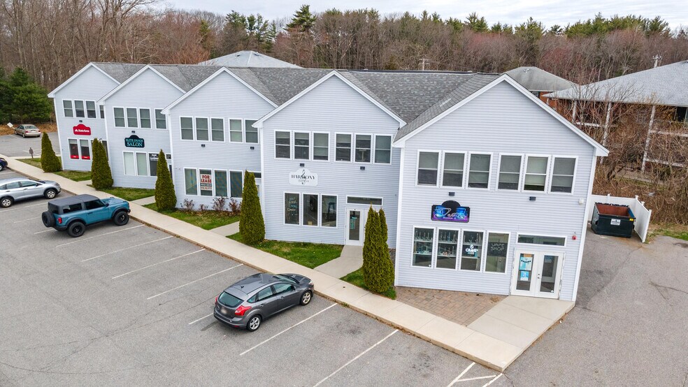 12-16 New Zealand Rd, Seabrook, NH à louer - Photo du bâtiment - Image 3 de 11
