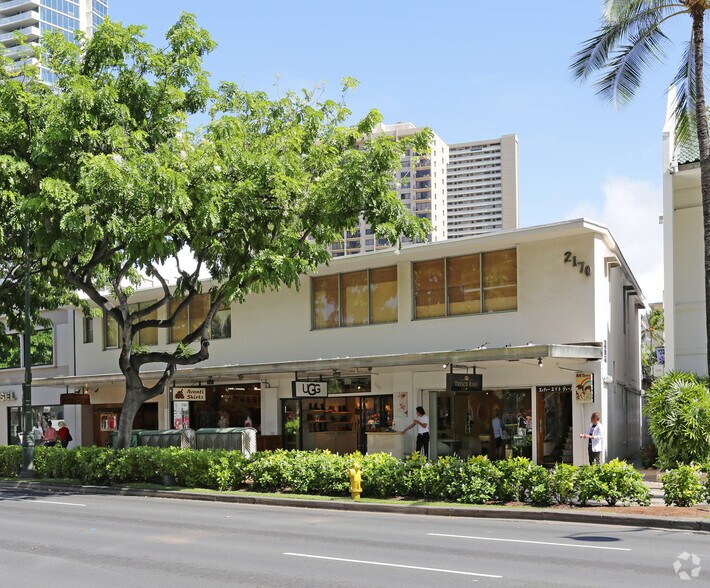 2162-2170 Kalakaua Ave, Honolulu, HI à louer - Photo principale - Image 1 de 3