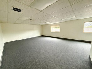 2738 W College Ave, State College, PA à louer Photo intérieure- Image 1 de 1