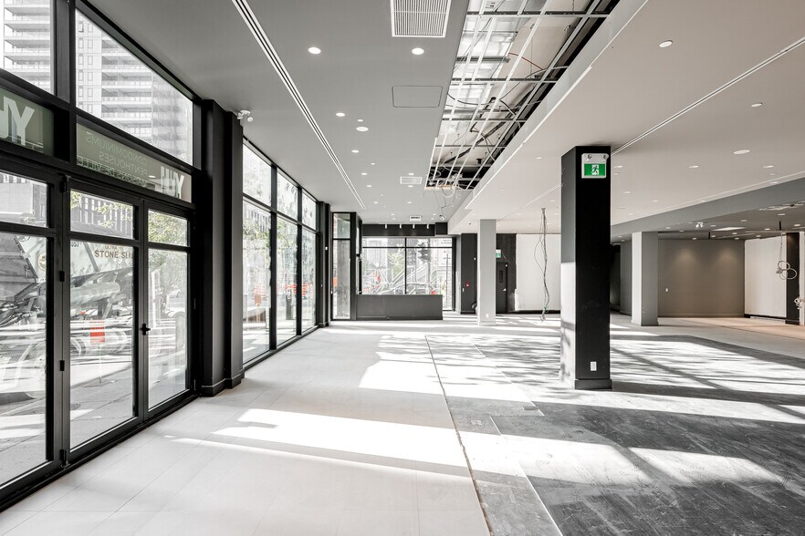 1155 Rue Mackay, Montréal, QC à louer - Photo intérieure - Image 1 de 47