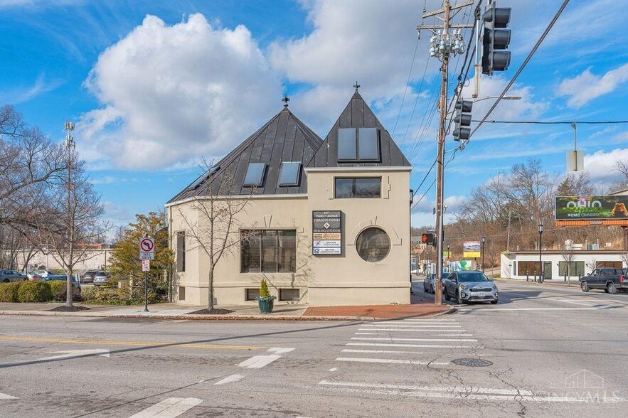 347 Stanley Ave, Cincinnati, OH for lease - Building Photo - Image 2 of 20
