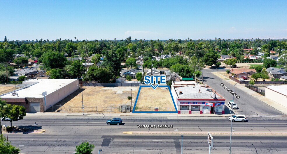 3849 E Ventura Ave, Fresno, CA à vendre - Photo du bâtiment - Image 2 de 3