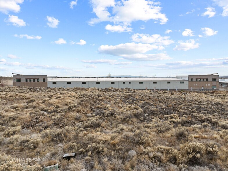 Vista La Monte Lot 4, Redmond, OR à vendre - Photo du bâtiment - Image 3 de 14