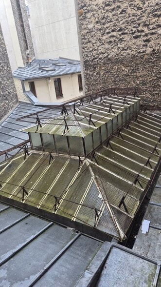 11 Rue Chaligny, Paris for lease - Building Photo - Image 2 of 4