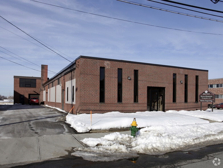 35 Baker St, Providence, RI à vendre - Photo du bâtiment - Image 1 de 9