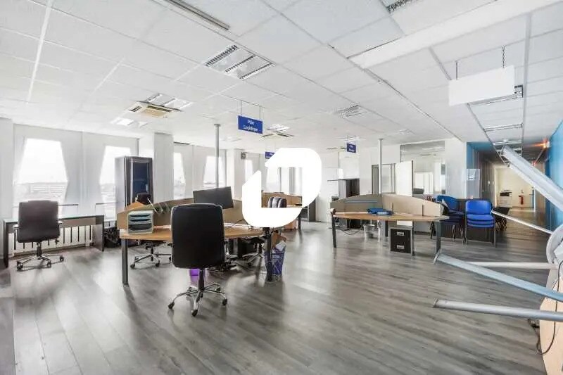 9 Avenue De L'Europe, Thiais à vendre - Photo du bâtiment - Image 2 de 10