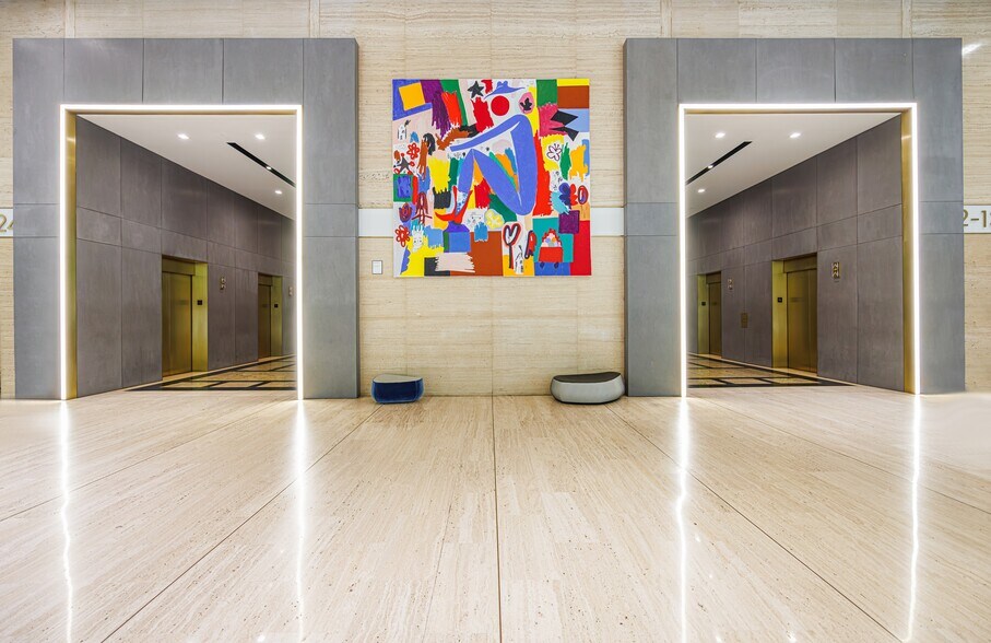 717 N Harwood St, Dallas, TX à louer - Photo intérieure - Image 2 de 8