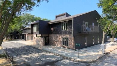 7124 Windsor Lake Pky, Loves Park, IL for lease Interior Photo- Image 2 of 4