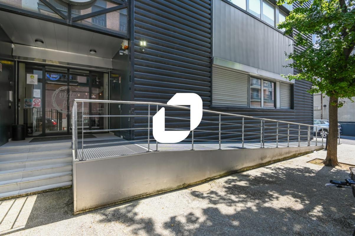 12 Villa Des Fleurs, Courbevoie for lease Building Photo- Image 1 of 13