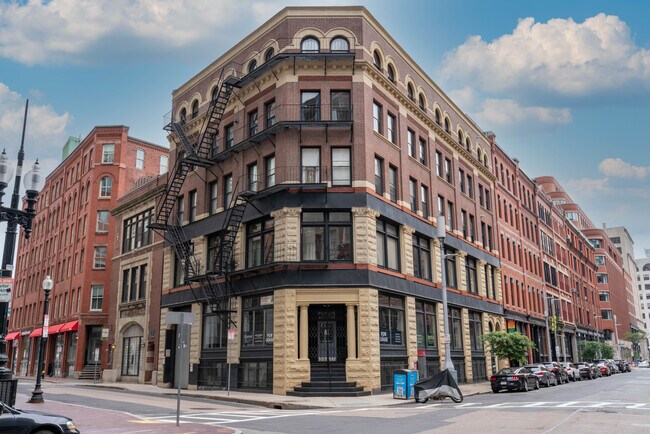 Plus de détails pour 76 South St, Boston, MA - Bureau à vendre