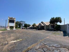 124 N Morrison Blvd, Hammond, LA for lease Interior Photo- Image 1 of 10