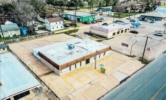 Plus de détails pour 2409 7th St, Bay City, TX - Bureau à vendre