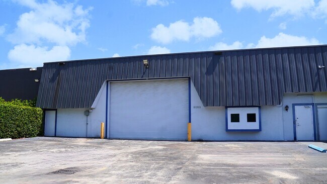 More details for 8080-8100 NW 33rd St, Doral, FL - Industrial for Lease
