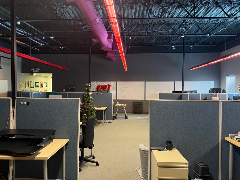 100 Commerce Dr, Warwick, RI for sale - Interior Photo - Image 2 of 6