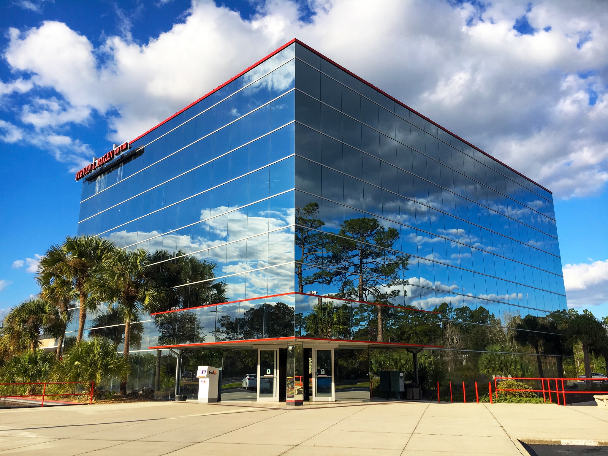 6241 NW 23rd St, Gainesville, FL à louer Photo du bâtiment- Image 1 de 7
