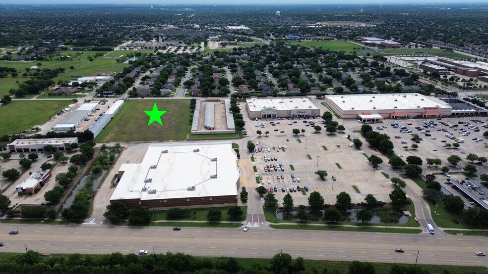 2044 Whitley Rd, Keller, TX à vendre - Photo du bâtiment - Image 1 de 12