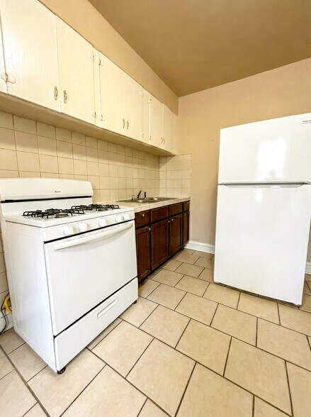 1054 S. Mason, Chicago, IL à vendre - Photo du bâtiment - Image 2 de 5