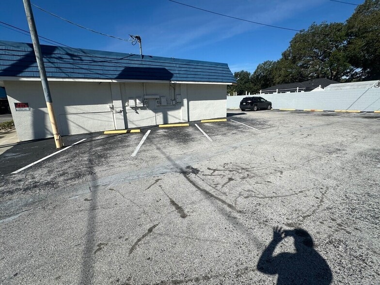 4323 W Bay To Bay Blvd, Tampa, FL for sale - Primary Photo - Image 1 of 10