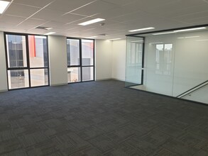 125 Rooks Rd, Nunawading for lease Interior Photo- Image 2 of 4