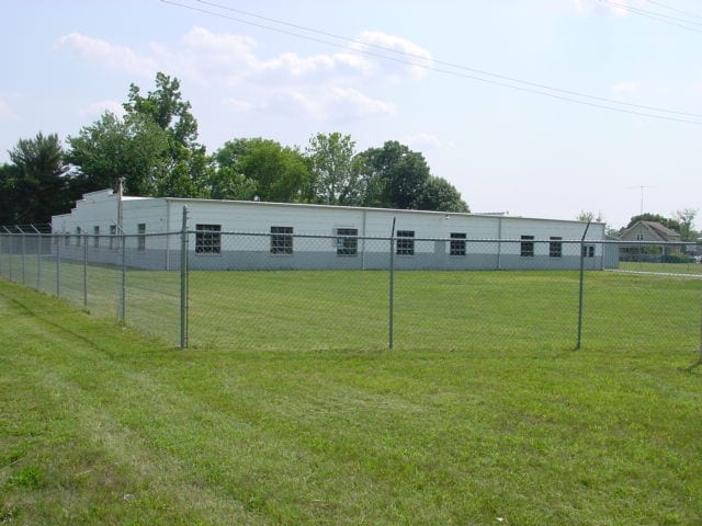 570 Broadlawn Ter, Vineland, NJ for lease - Building Photo - Image 3 of 17