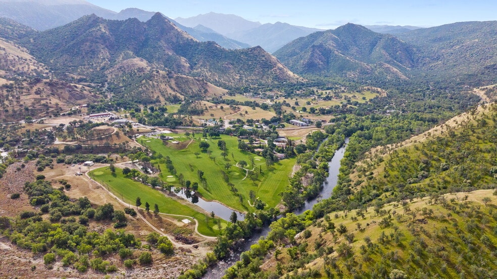 41117 Sierra Dr, Three Rivers, CA for sale - Aerial - Image 3 of 57