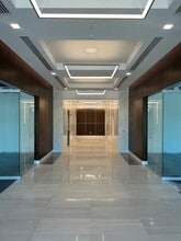 11755 Palm Bay Parkway, Jacksonville, FL à louer Photo du bâtiment- Image 2 de 3