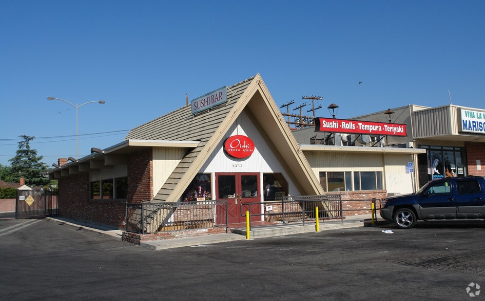 20900-20934 Roscoe Blvd, Canoga Park, CA for lease - Primary Photo - Image 1 of 2