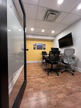 1020 Dennison Ave, Columbus, OH for lease Interior Photo- Image 1 of 3