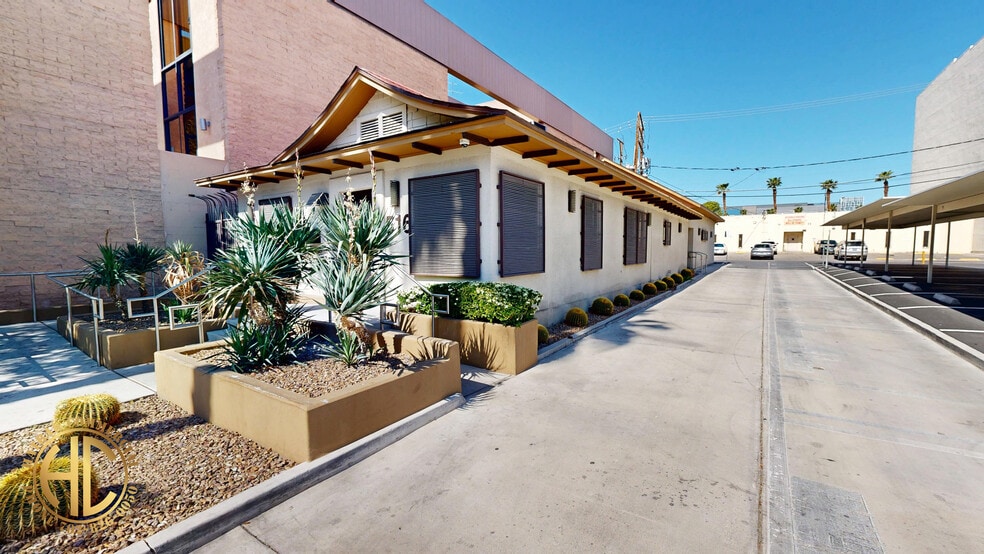 516 S 4th St, Las Vegas, NV for sale - Interior Photo - Image 2 of 10