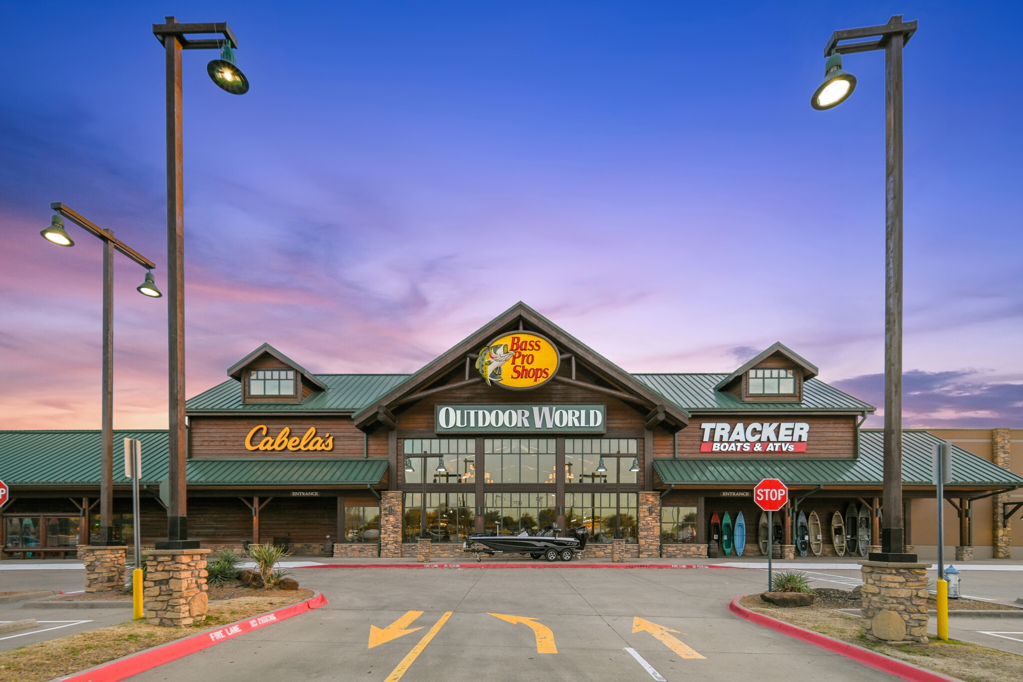 4 Property Cabela's/Bass Pro Portfolio portfolio of 4 properties for sale on LoopNet.ca Primary Photo- Image 1 of 5