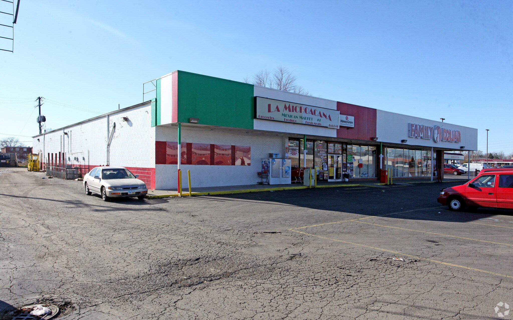 3629-3631 Sullivant Ave, Columbus, OH for lease Primary Photo- Image 1 of 6
