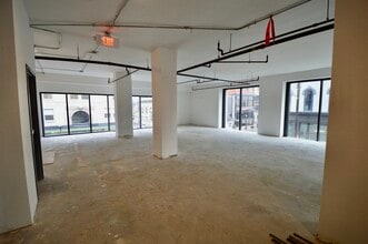 535 Madison Ave, Covington, KY for lease Interior Photo- Image 2 of 15