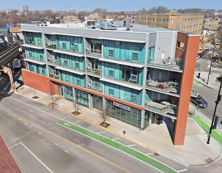 2000 N Milwaukee Ave, Chicago, IL à vendre - Photo principale - Image 1 de 21