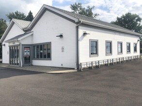 4931 Lake Shore Rd, Hamburg, NY for lease Building Photo- Image 2 of 8